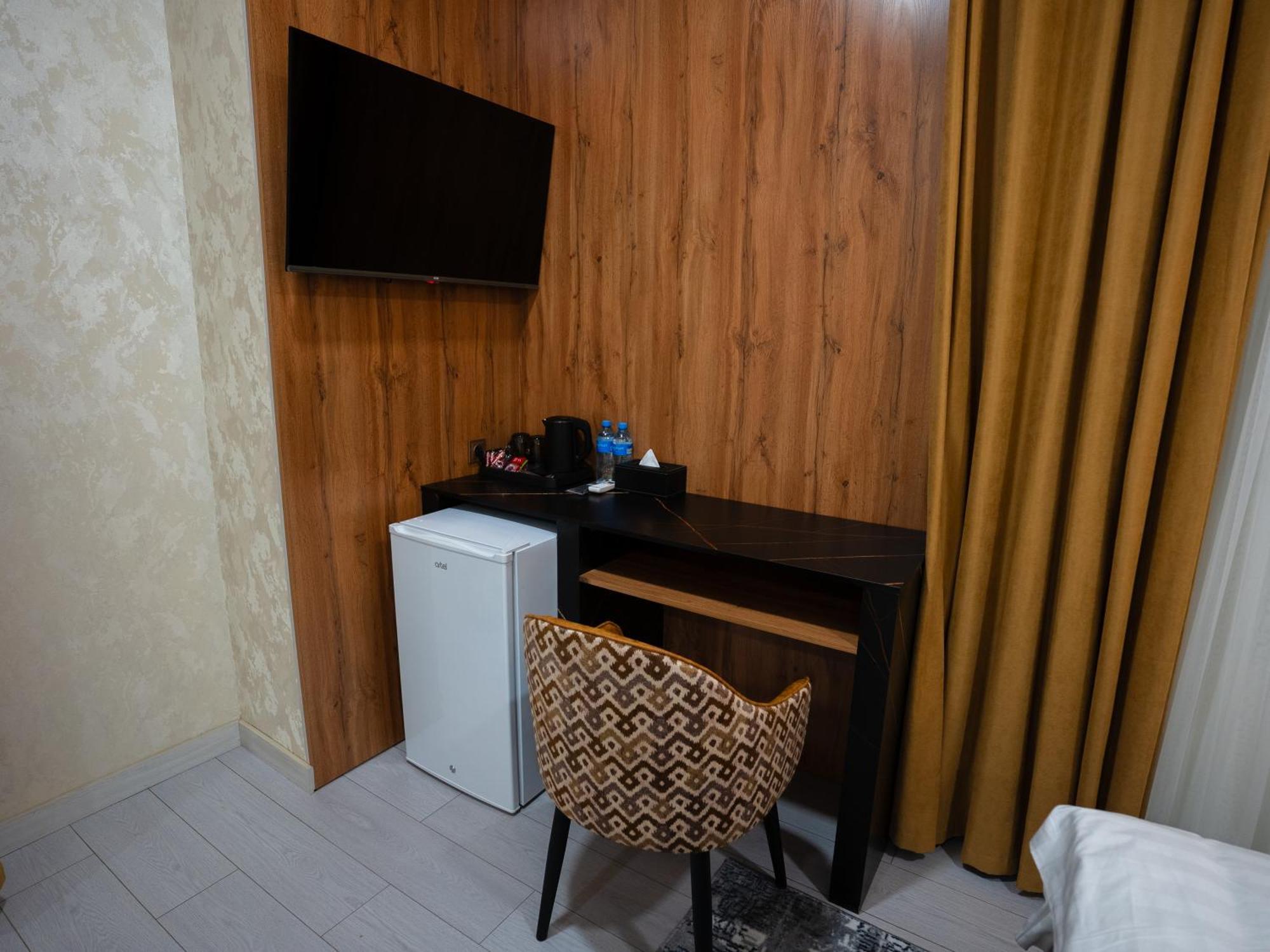 Avant Wellness Hotel Pool&Spa, Free Airport Shuttle Service Tashkent Phòng bức ảnh