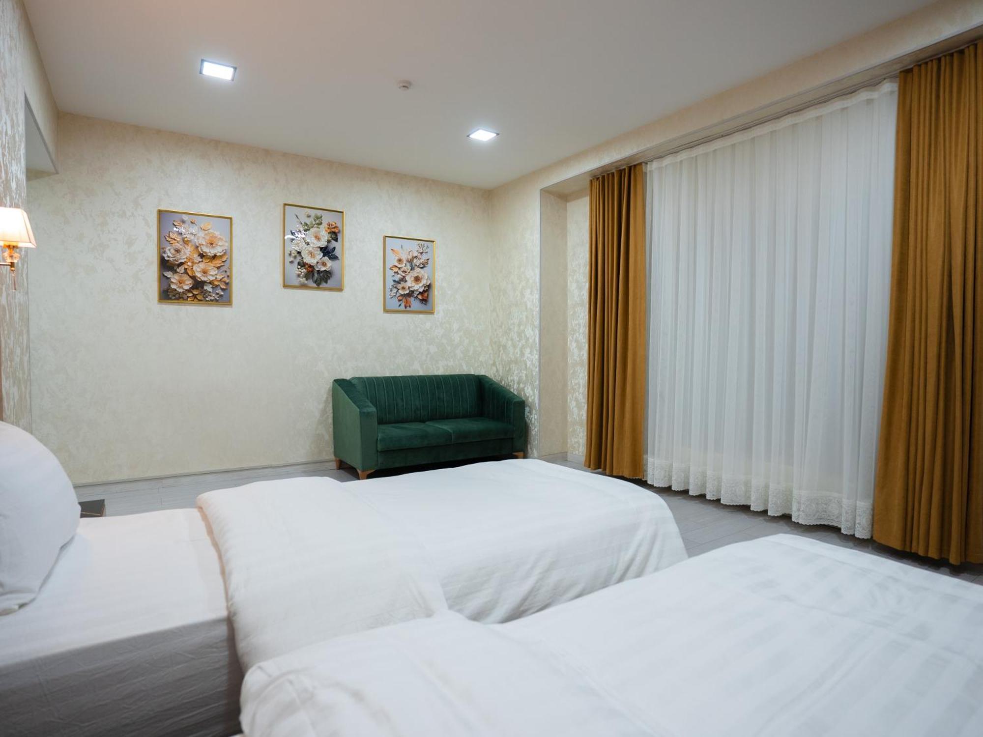 Avant Wellness Hotel Pool&Spa, Free Airport Shuttle Service Tashkent Phòng bức ảnh